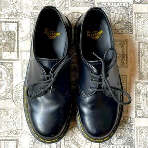 Doc Martens Size 9L, 8M
